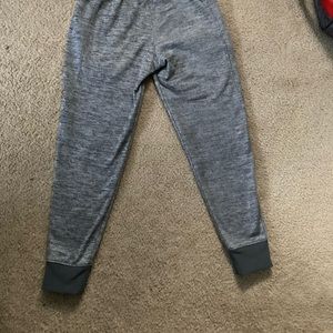 Boys gray under armor sweatpants